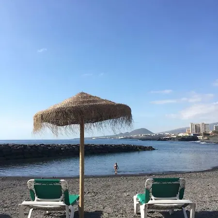 By The Beach Tenerife Апартаменты