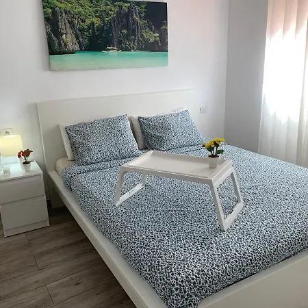 By The Beach Tenerife Апартаменты Канделария