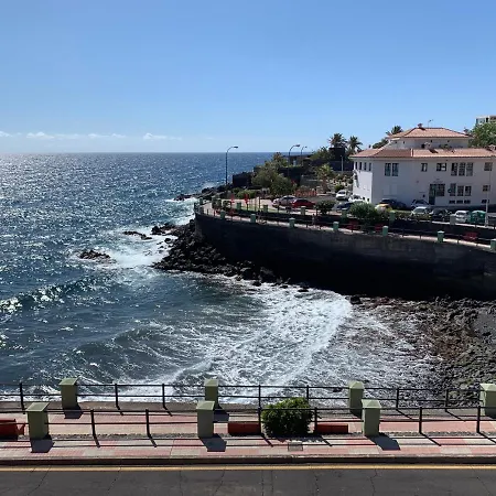 By The Beach Tenerife Апартаменты Канделария